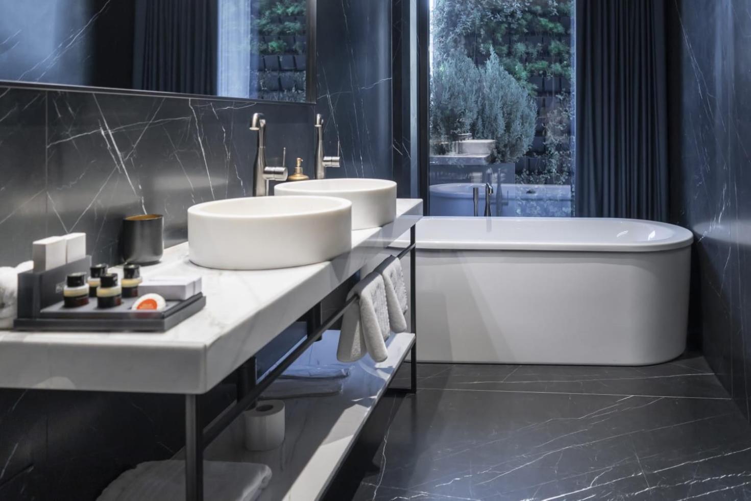 Moncafe Boutiquehotel Hotel 4*